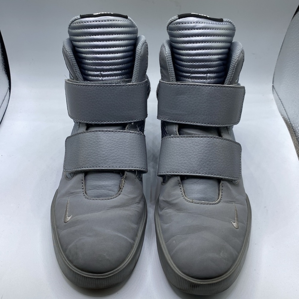 Nike Flystepper 2K3 Gray Metallic Quilted Leather Men's Sneaker Size 8 - Picture 2 of 12